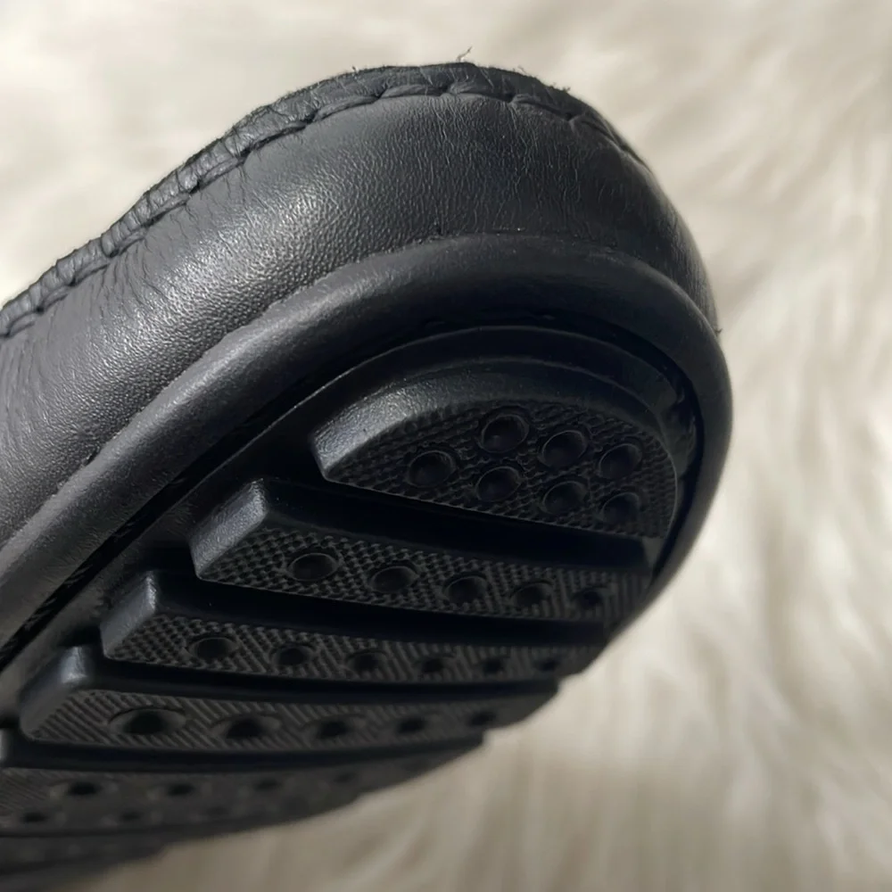 MARC JOSEPH Wythe St Embossed Driver Shoes